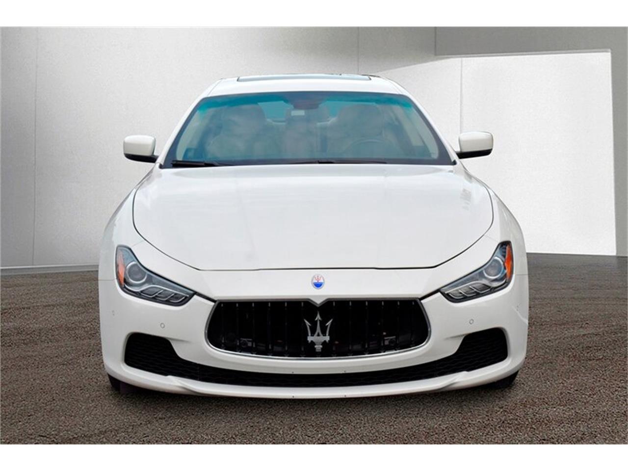 2014 maserati ghibli
