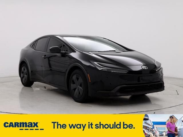 2024 toyota prius le