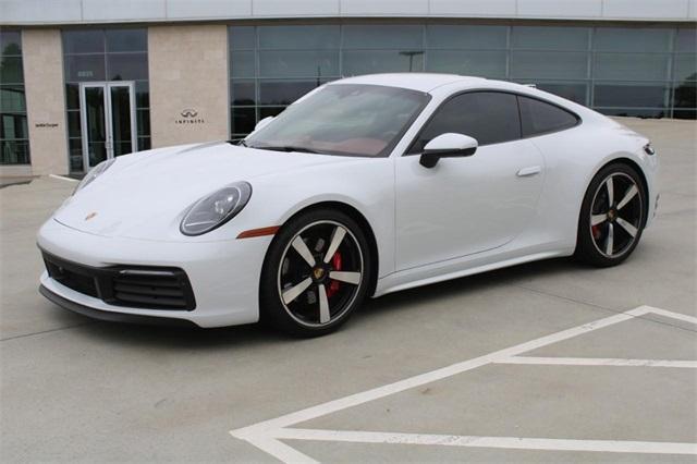 2022 porsche 911 carrera s