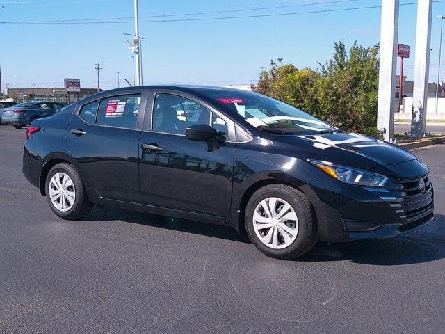 2023 nissan versa s