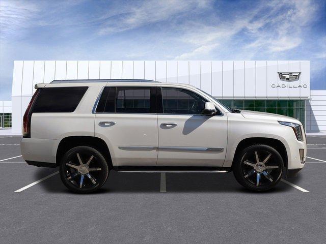 2020 cadillac escalade luxury