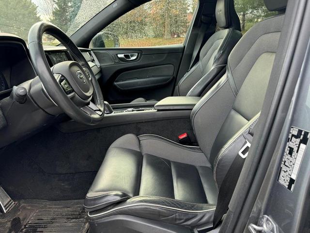 2020 volvo xc60 recharge plug-in hybrid t8 r-design