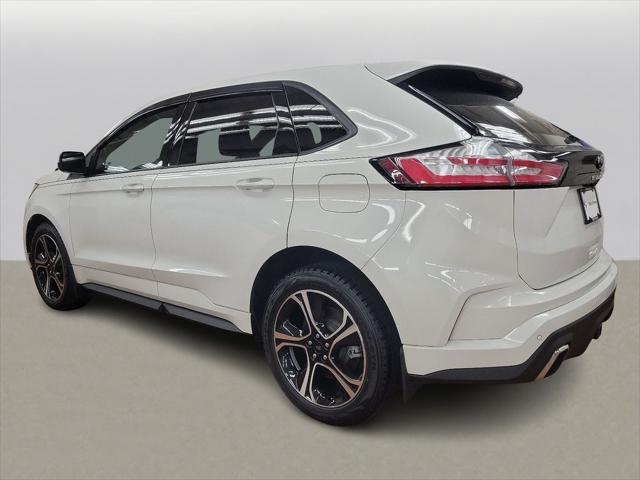 2022 ford edge st