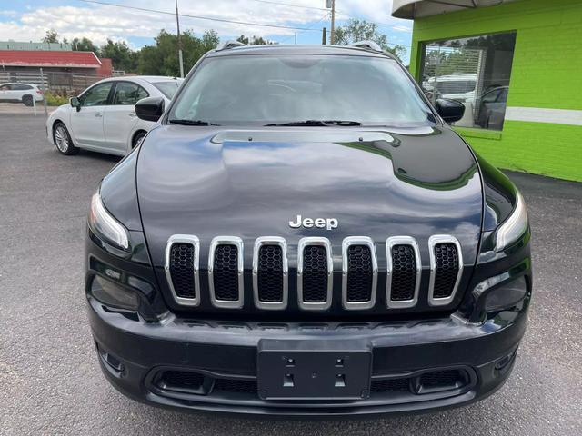 2018 jeep cherokee latitude plus