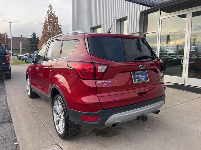 2019 ford escape titanium