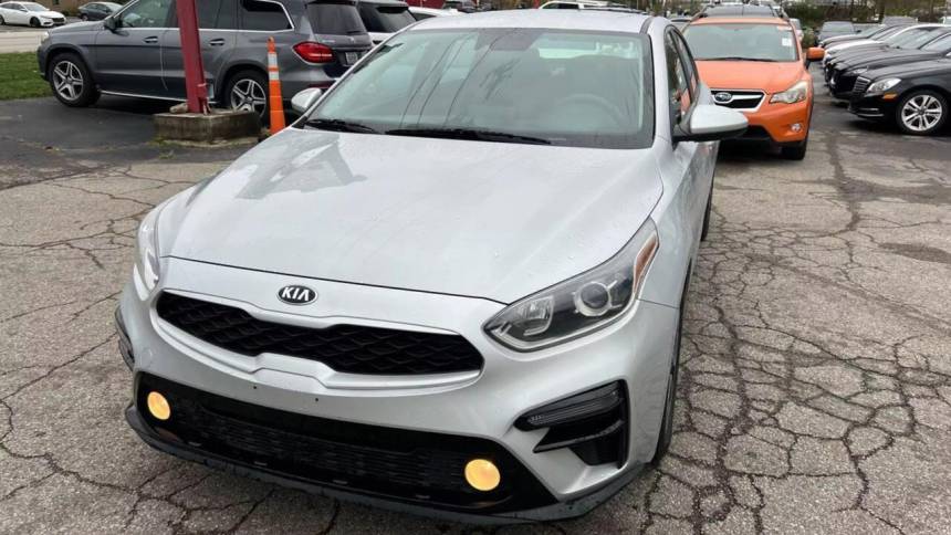 2021 kia forte fe