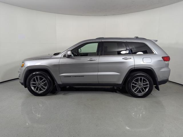 2020 jeep grand cherokee laredo