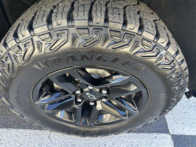 2024 chevrolet silverado 1500 custom trail boss