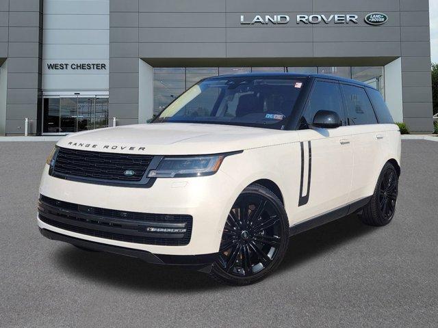 2023 land rover range rover se