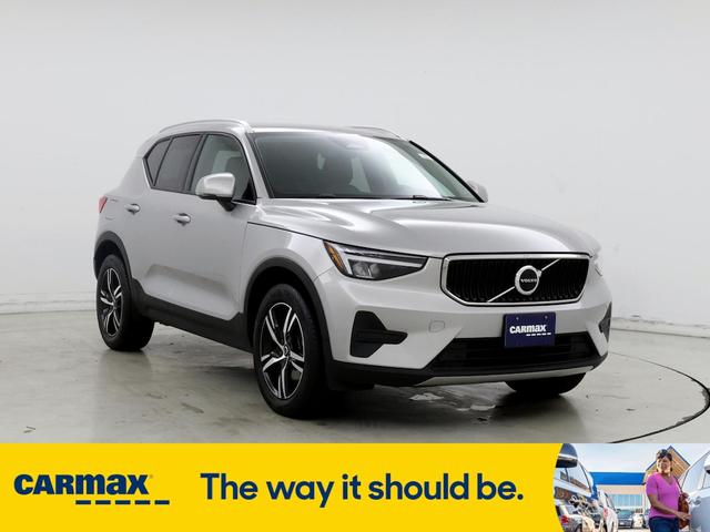 2023 volvo xc40 b5 core