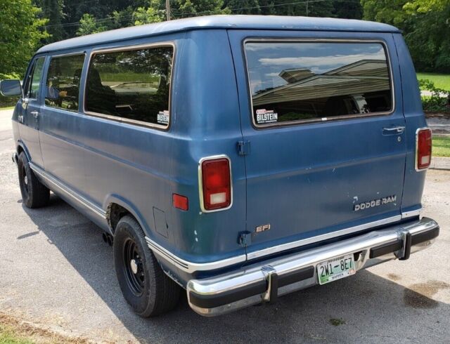 1989 dodge b250 le power wagon no rust -tn - clean carfax - all original - video