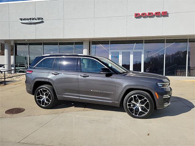 2022 jeep grand cherokee summit