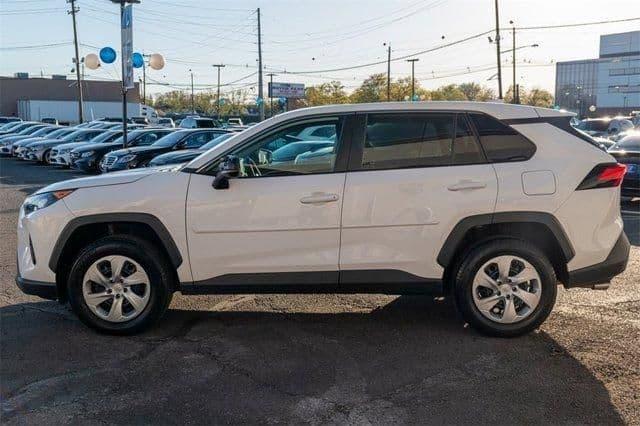 2022 toyota rav4 le in rahway, new jersey