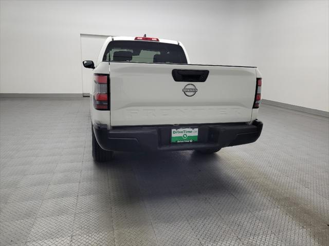 2022 nissan frontier s