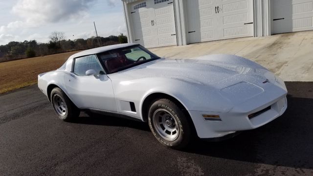 1980 white corvette completely restored gm 350 ho 333 hp monster transmission