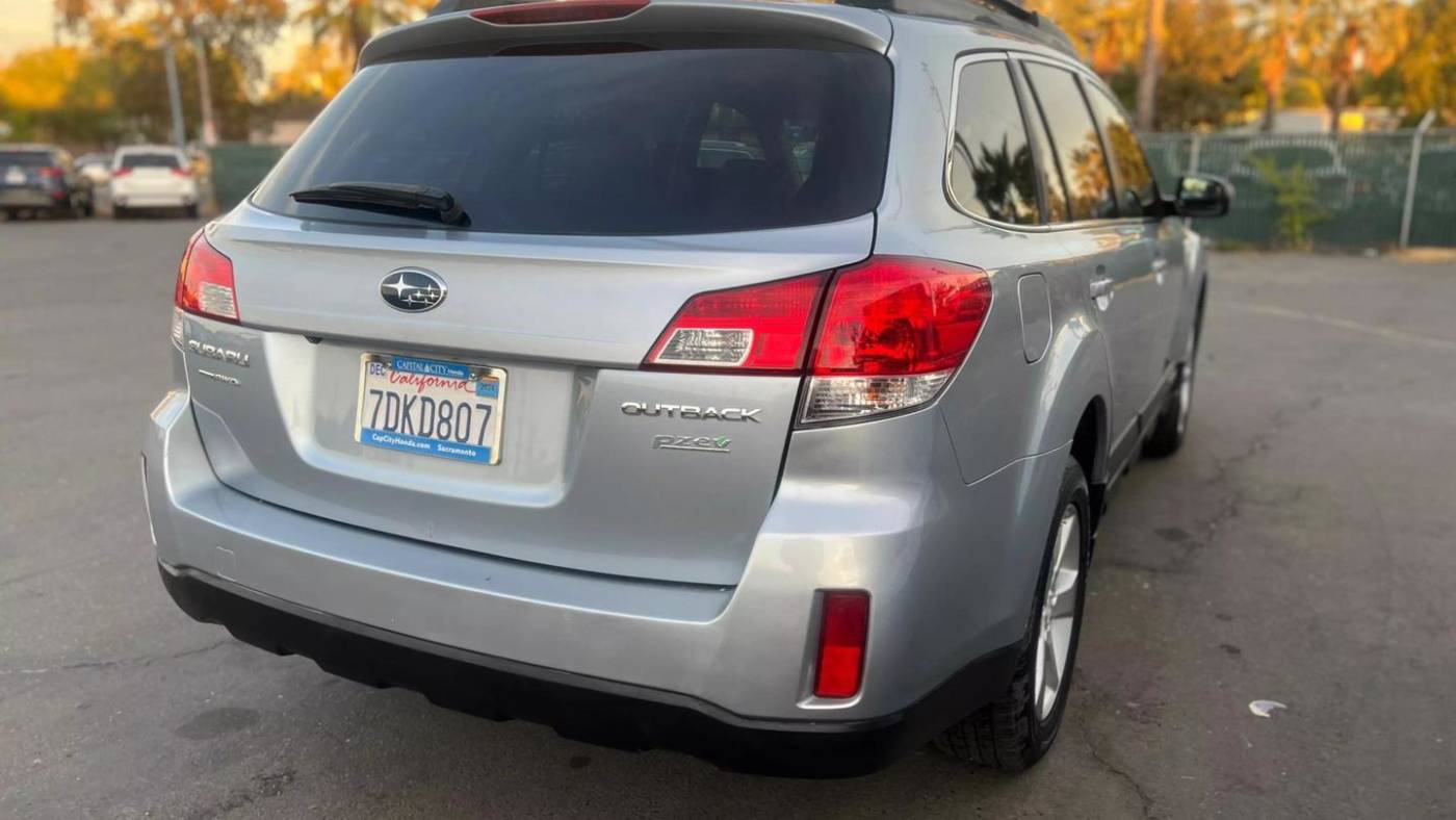 2013 subaru outback 2.5i limited