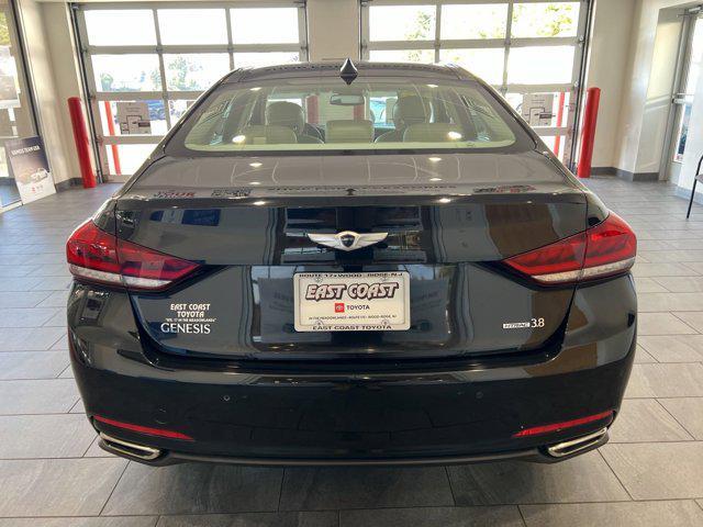 2016 hyundai genesis 3.8