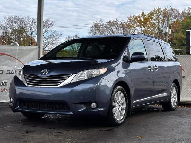 2017 toyota sienna xle