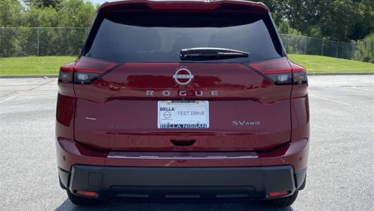2024 Nissan Rogue sv