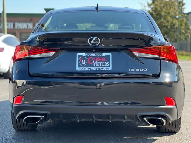 2019 lexus is 300 base