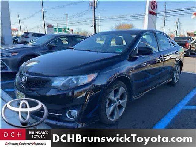 2012 toyota camry se