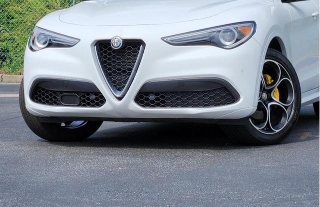 2021 alfa romeo stelvio ti sport