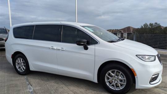2025 Chrysler Pacifica