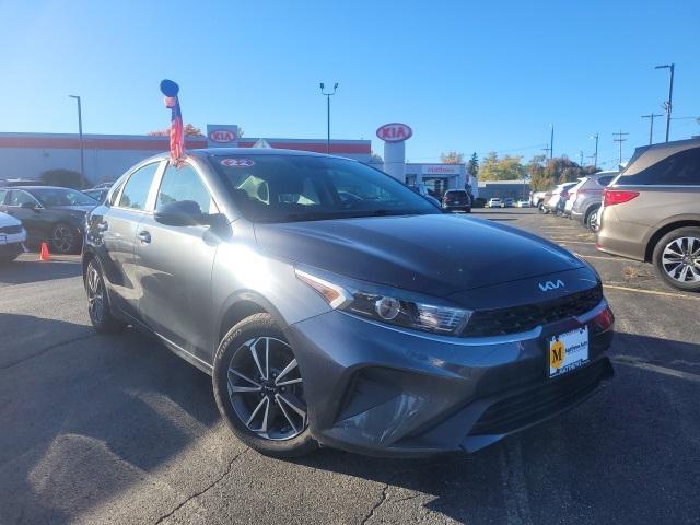 2022 kia forte lxs