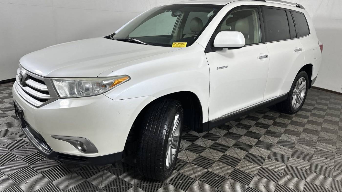 2013 toyota highlander limited