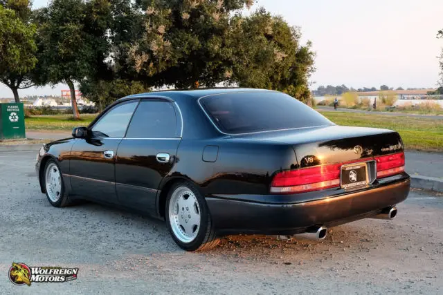 jdm 1992 toyota crown majesta 4-door vip right hand drive! titled!! 60,xxx kms!!