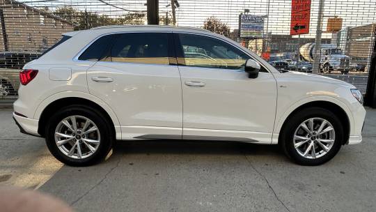 2023 Audi Q3