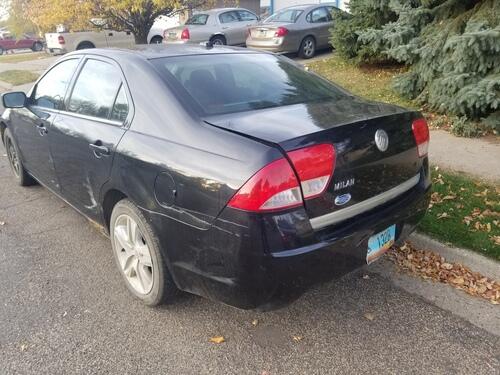 2010 mercury milan