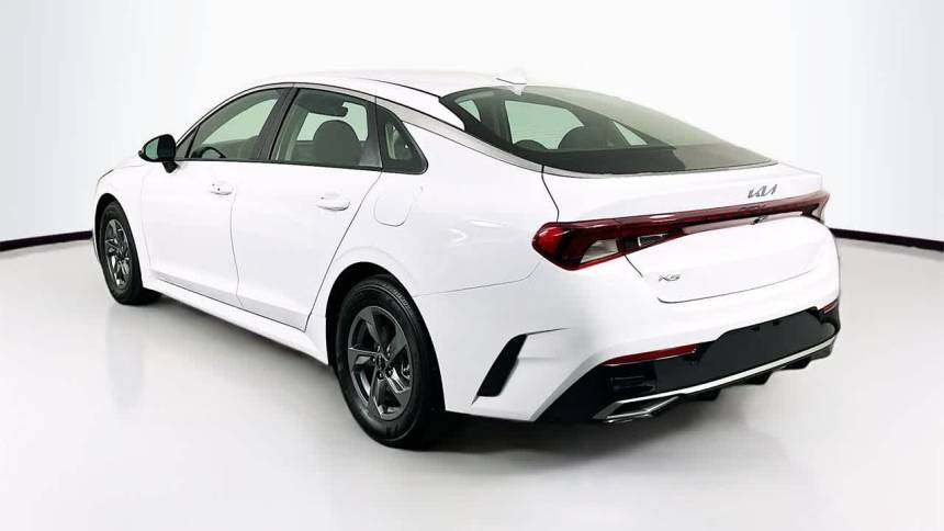 2022 kia k5 lxs