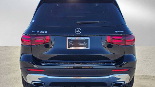 2025 Mercedes-Benz GLB