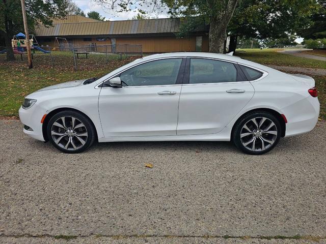 2015 chrysler 200 c