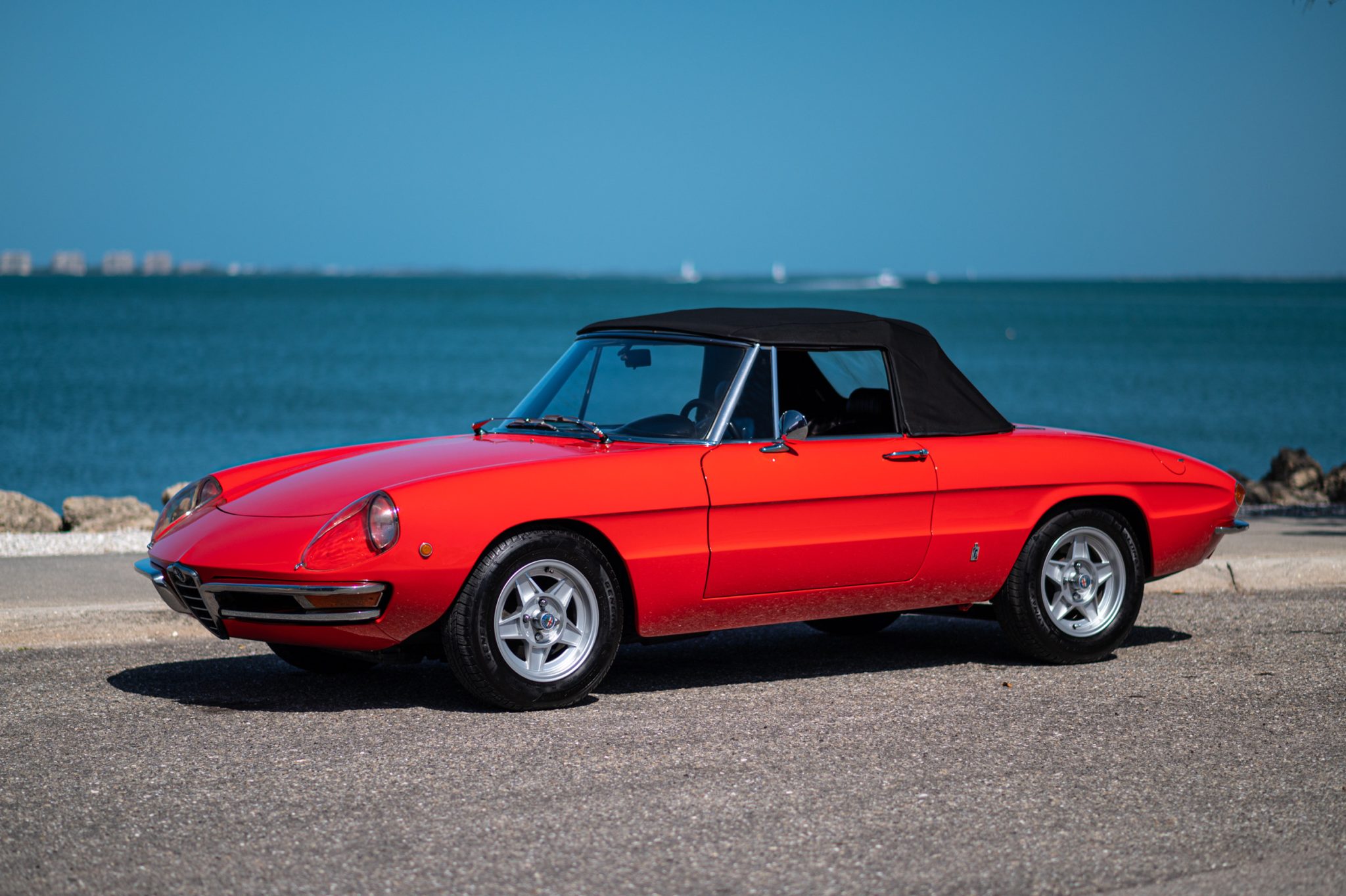 1.6l-powered 1968 alfa romeo spider 1300 junior