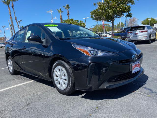 2021 toyota prius le