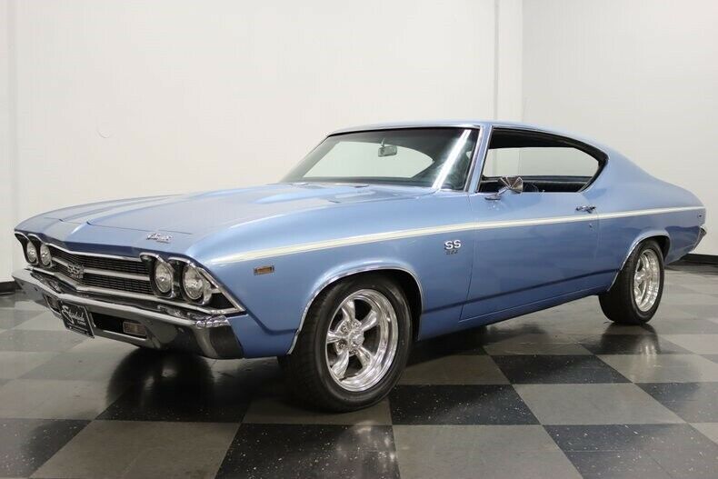 very sharp in factory colors! 454 v8, 700r4 auto, ps/b, frt disc, strong runner!