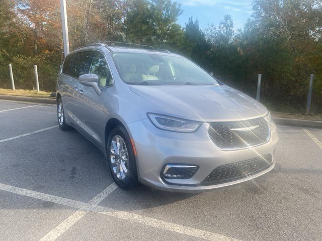 2021 chrysler pacifica touring l