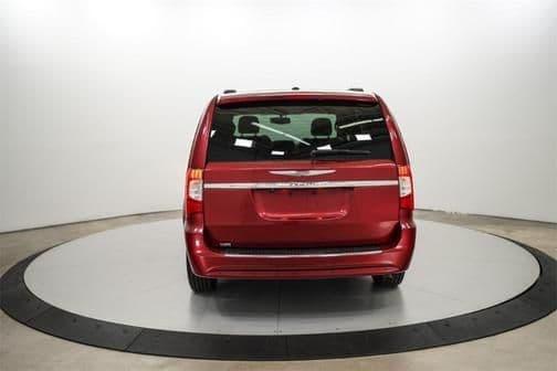 2014 chrysler town & country touring-l front-wheel drive lwb passenger van in cornelius, north carolina