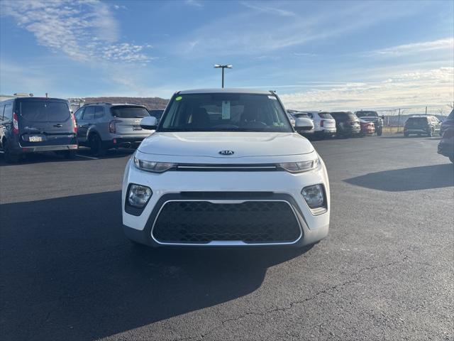 2021 kia soul lx