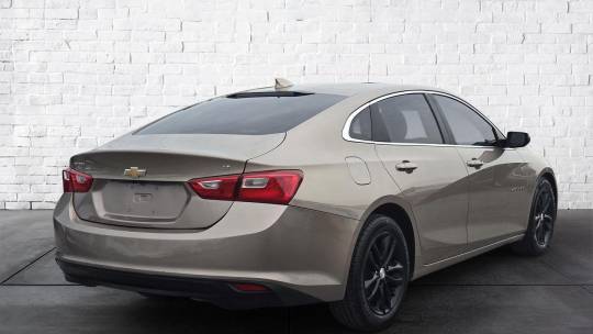 2018 chevrolet malibu lt with 1lt