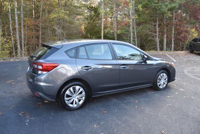 2021 subaru impreza base