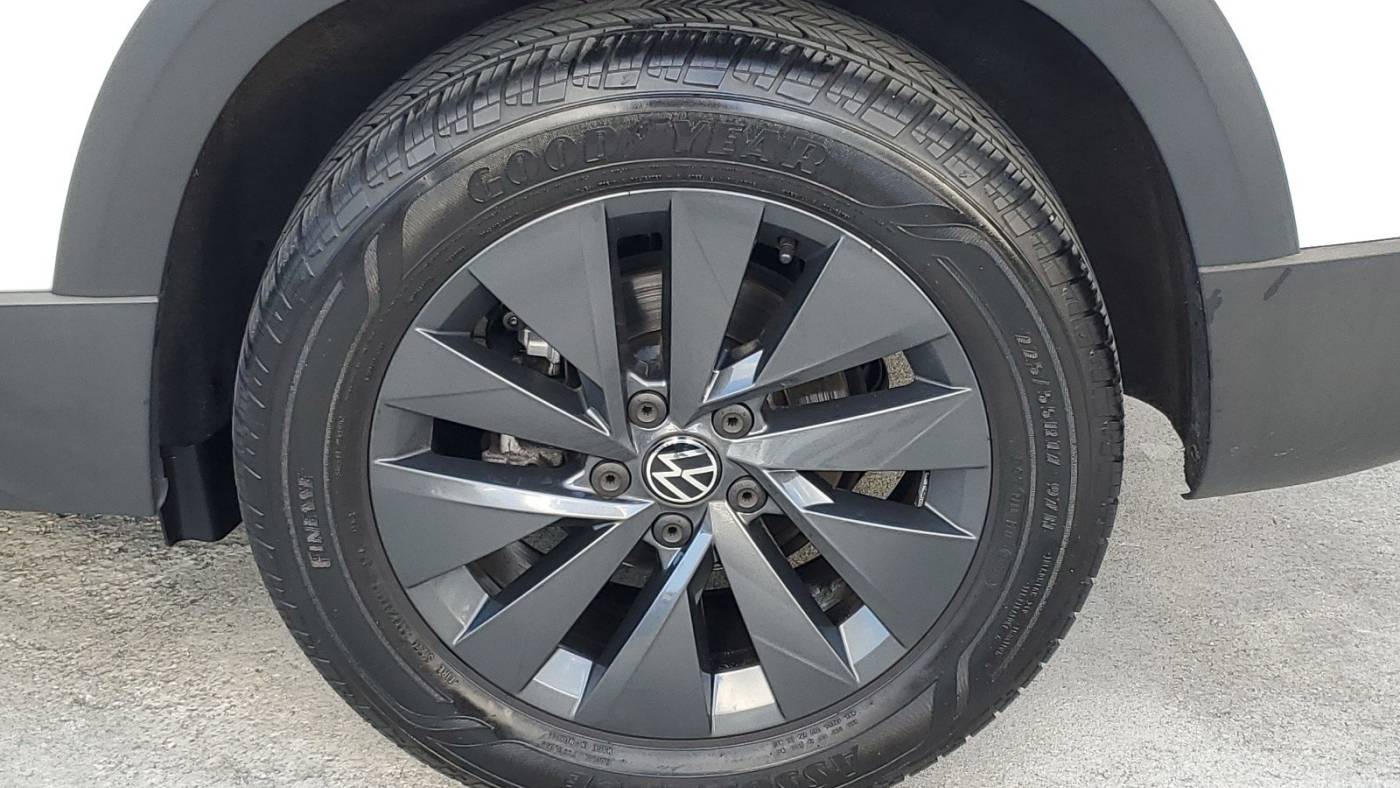 2022 volkswagen taos s 4motion