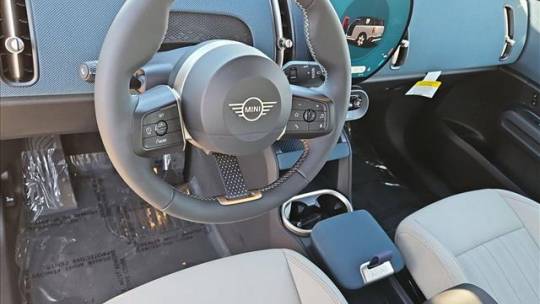 2025 Mini Countryman