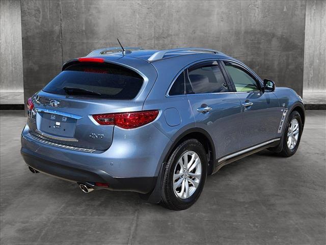 2017 infiniti qx70 base