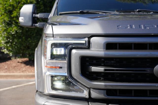 2022 ford f-350 lariat