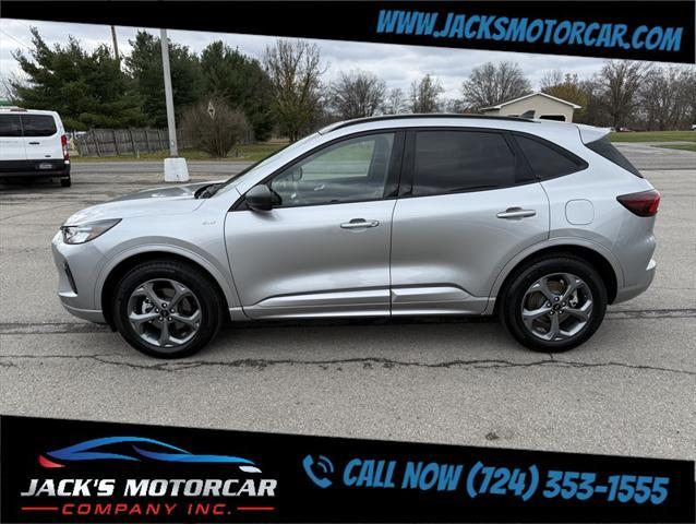 2023 ford escape st-line