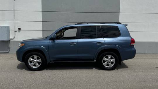 2011 toyota land cruiser base