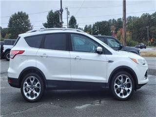2016 Ford Escape titanium